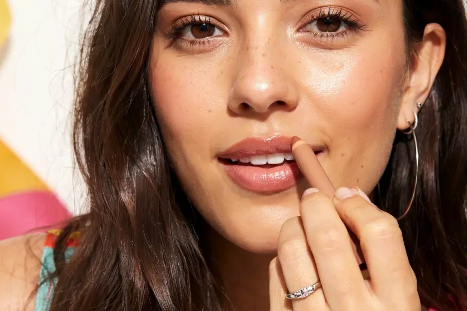 Nude Lip Combo Ideas for Everyday Wear | Natural Makeup Look