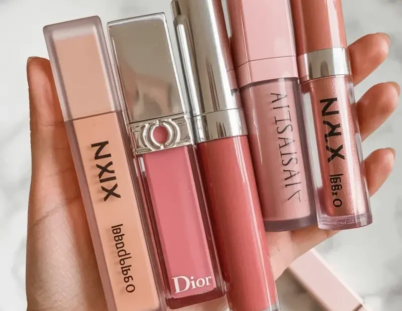 Nude Lip Combo for Spring: Pink & Nude Lippies on Marble