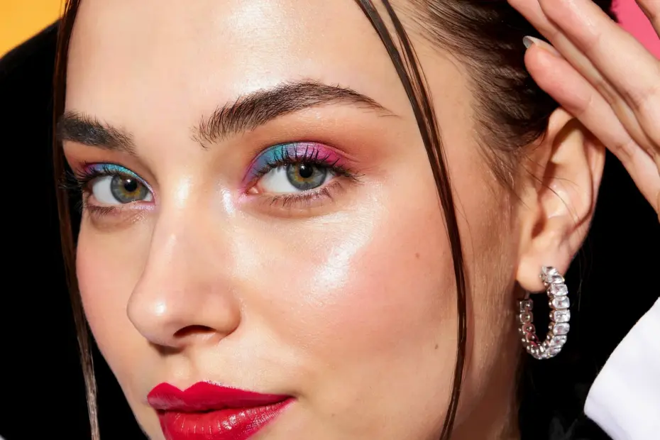 Bold Lip Looks for Virtual Posada: Don't Make This Common Lipstick Mistake